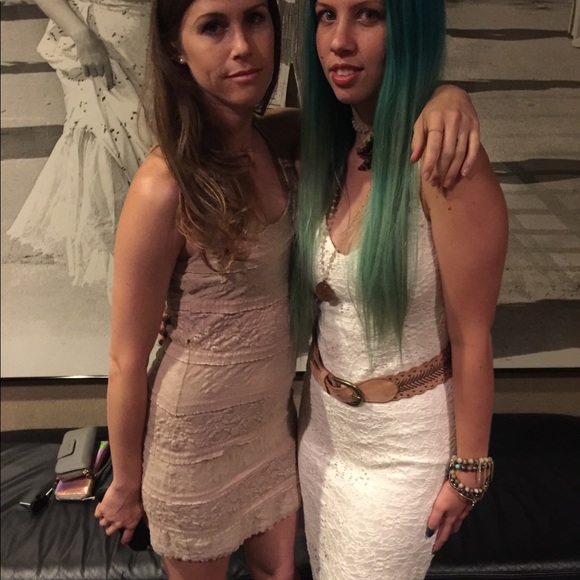 Meet your Posher, Sandy So Cali clothes hoarder - Picture 10 of 12